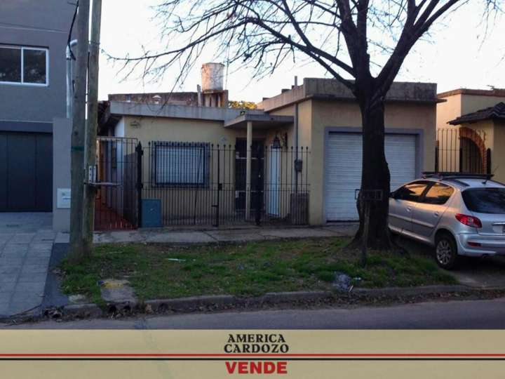 Casa en venta en Aristóbulo del Valle, 2250, Buenos Aires