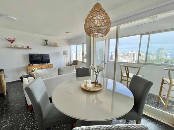 Apartamento en venta en Biarritz, Maldonado