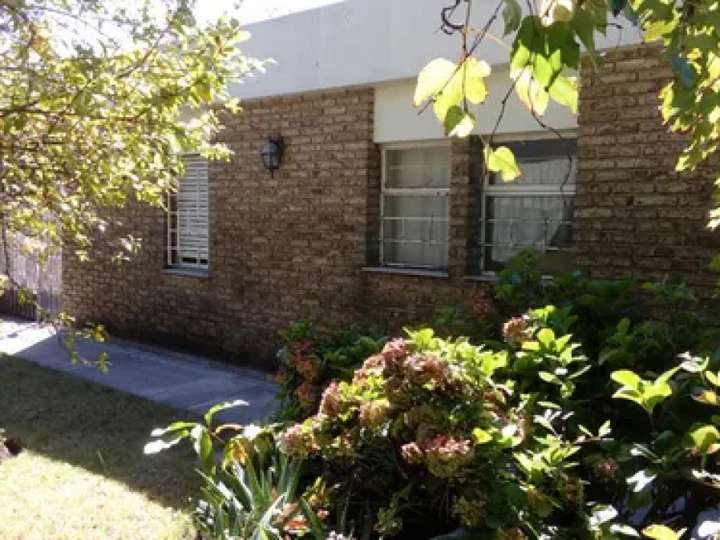 Casa en venta en Punta Gorda, Montevideo