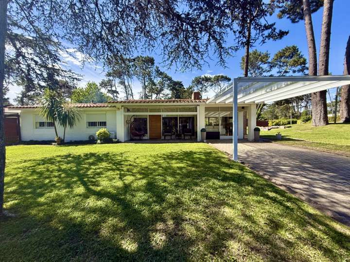 Casa en venta en Alonso Broqua, Maldonado