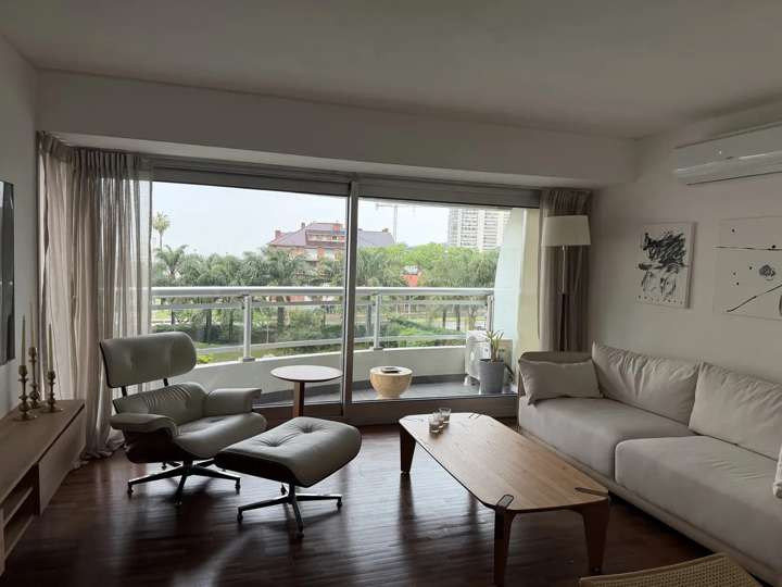 Apartamento en alquiler en José Agustín Iturriaga, Montevideo