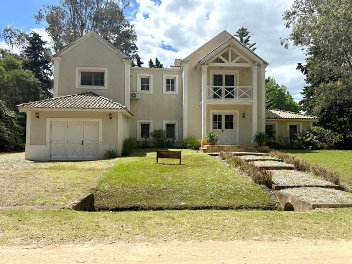 Casa en venta en Los Alerces, Maldonado