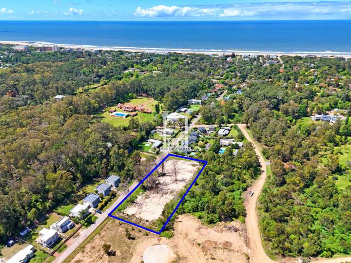 Terreno en venta en Federico García Lorca, Maldonado