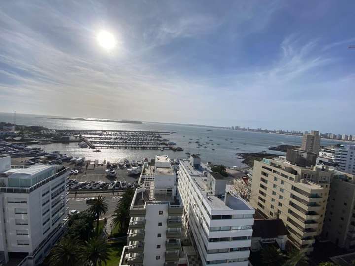 Apartamento en venta en Comodoro Gorlero (Calle 19), Maldonado