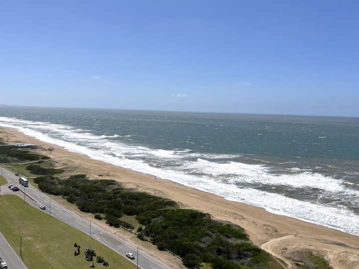 Apartamento en venta en Rambla Lorenzo Batlle Pacheco, Maldonado