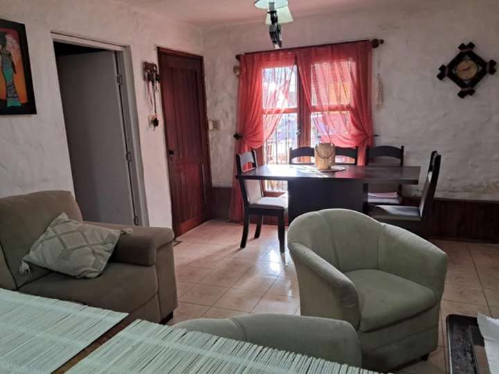 Casa en venta en Enrique García Peña, Montevideo