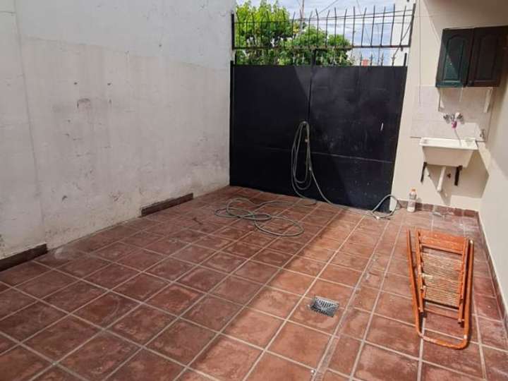 Departamento en alquiler en Carabobo, 2400, Villa Luzuriaga