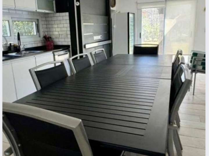 Casa en alquiler en Partido de Ezeiza, Buenos Aires