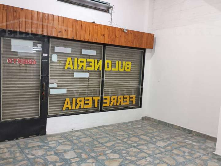 Comercial / Tienda en alquiler en Rosetti, 999, Buenos Aires