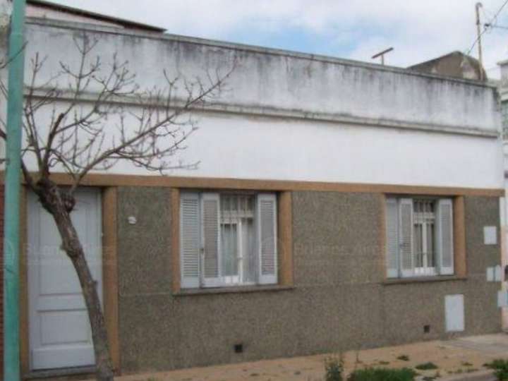 Casa en venta en Columbia, 4956, Ciudad Autónoma de Buenos Aires