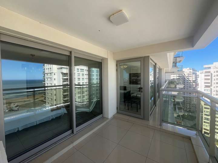 Apartamento en venta en Rambla Lorenzo Batlle Pacheco, Maldonado