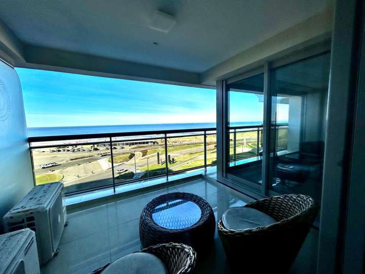 Apartamento en venta en Rambla Lorenzo Batlle Pacheco, Maldonado