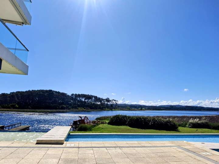 Apartamento en venta en Pinares, Maldonado