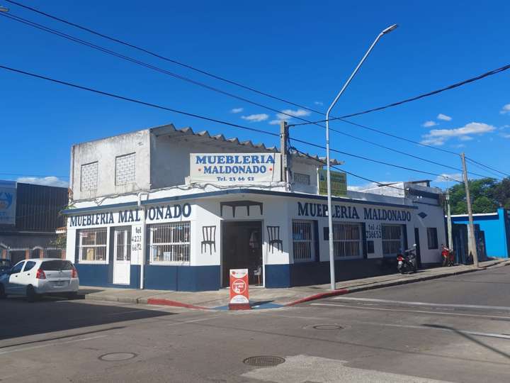 Comercial / Tienda en venta en Barrio Sur, Montevideo