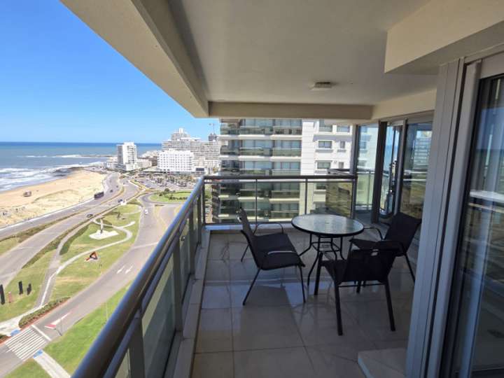 Apartamento en venta en Biarritz, Maldonado