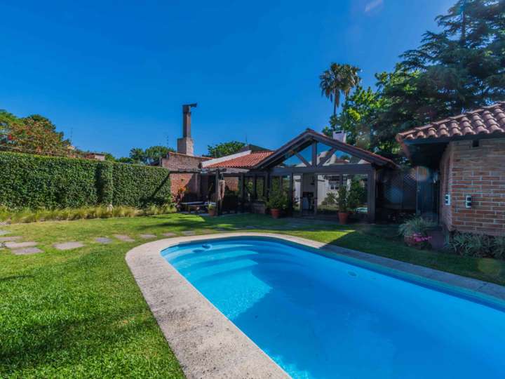 Casa en venta en Carrasco, Montevideo