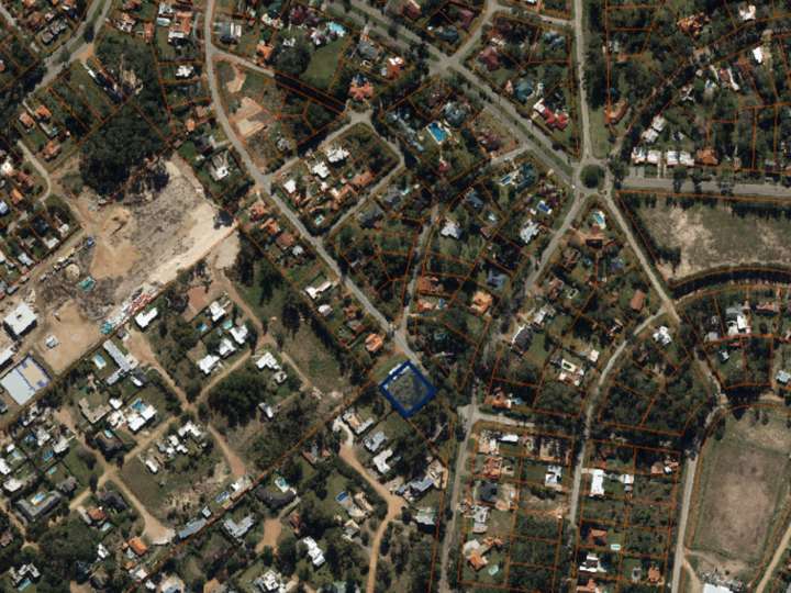 Terreno en venta en Avenida Víctor Hugo, Maldonado