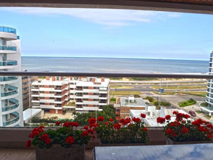 Apartamento en venta en Rosa de los Vientos, Maldonado
