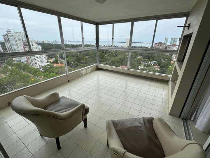 Apartamento en venta en Avenida Franklin Delano Roosevelt, Maldonado