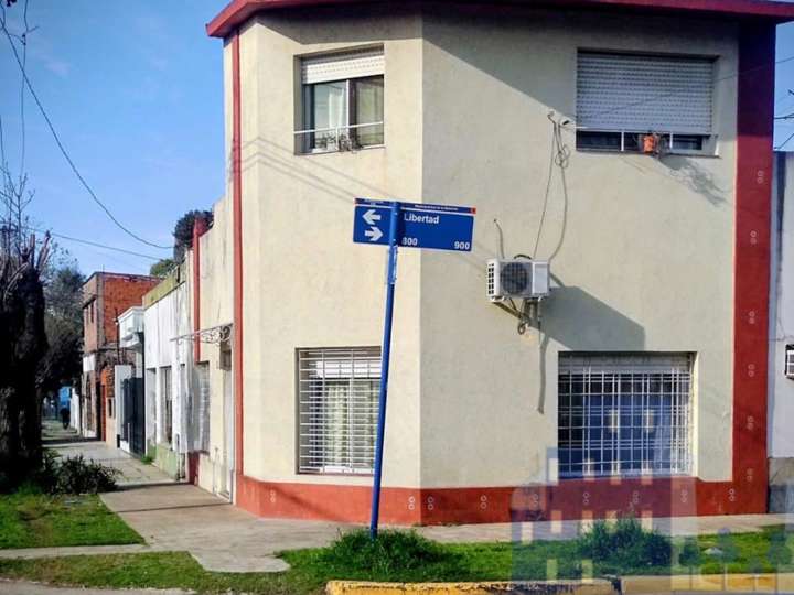 Departamento en venta en Ana María Janer, 2011, Aldo Bonzi