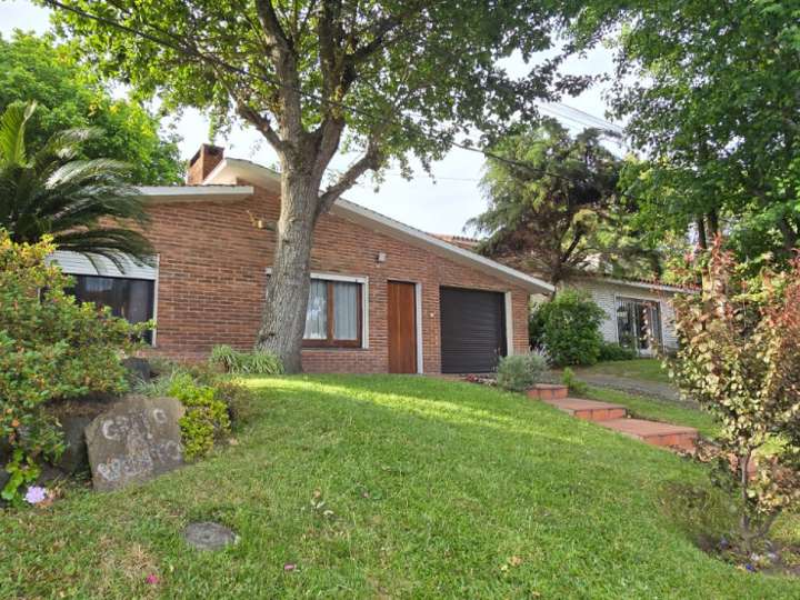 Casa en venta en Canopus, Maldonado