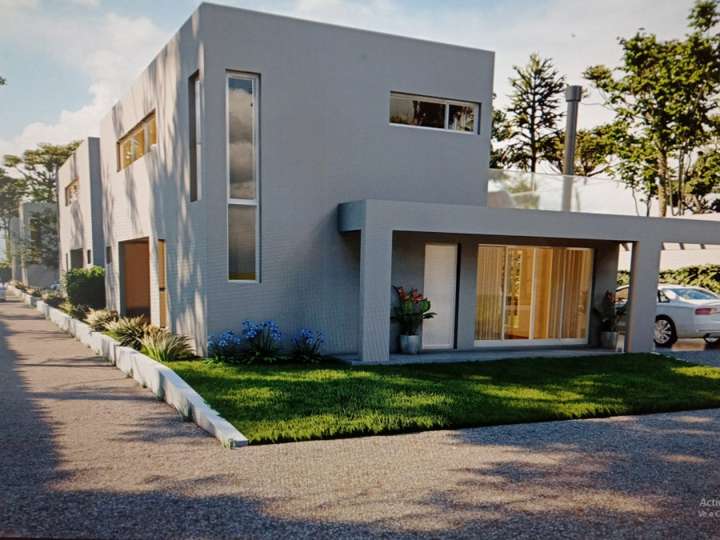 Casa en venta en Pinares, Maldonado