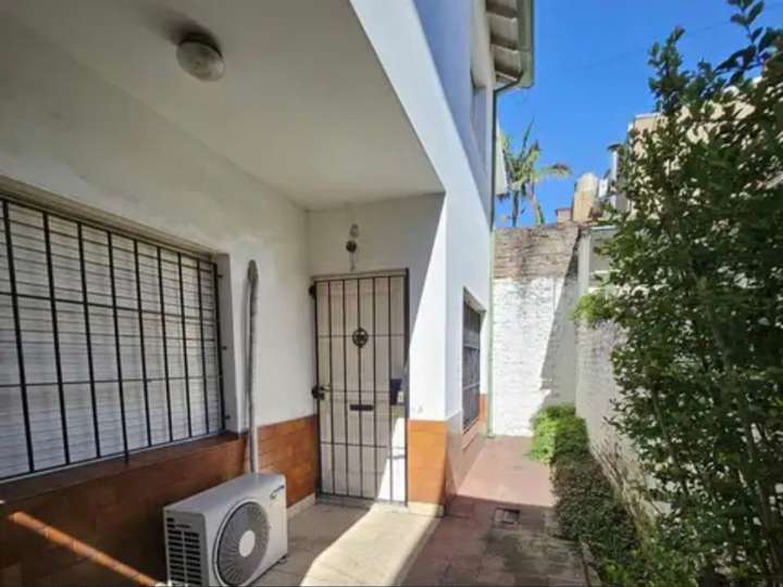 Edificio en venta en Asunción, 2100, Martínez