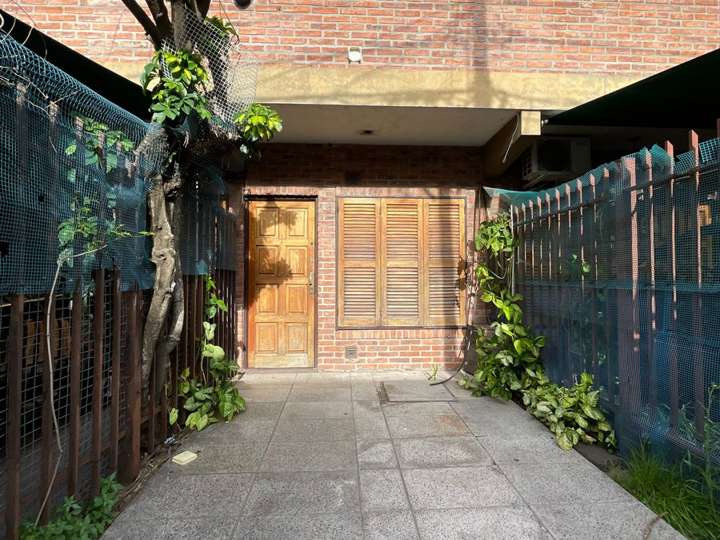 Departamento en venta en Carlos Calvo, 127, Buenos Aires