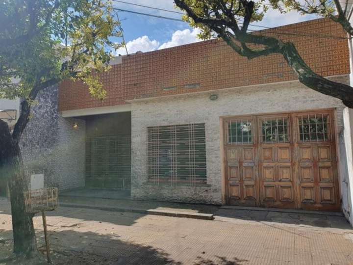 Casa en venta en Defensa, 1701, Haedo