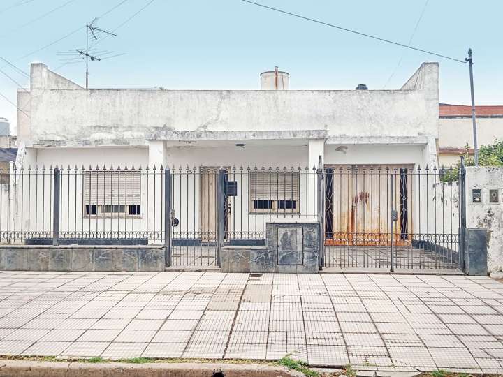 Casa en venta en Curapaligüe, 611, La Tablada