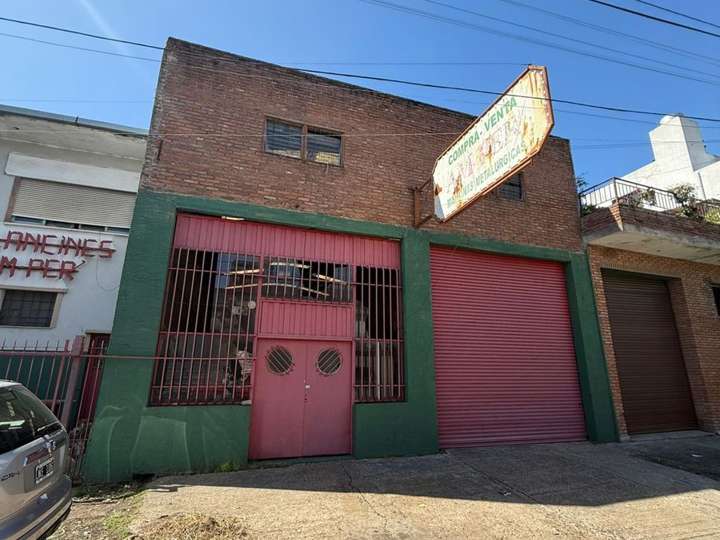 Comercial / Tienda en venta en Merlo, 74, La Tablada