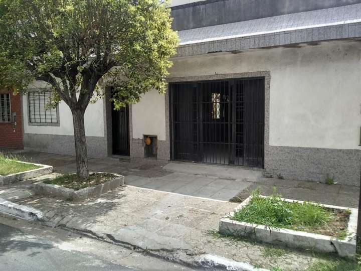 Comercial / Tienda en alquiler en Las Heras, 4618, La Tablada