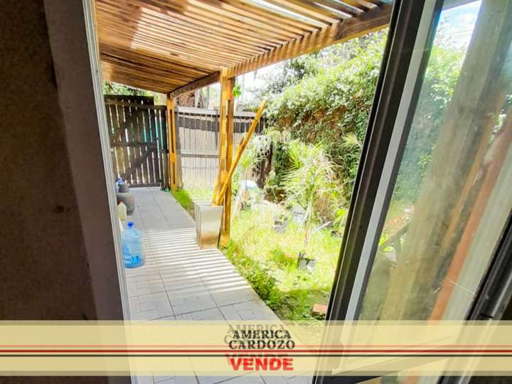 Casa adosada en venta en Las Retamas, Mariano Acosta