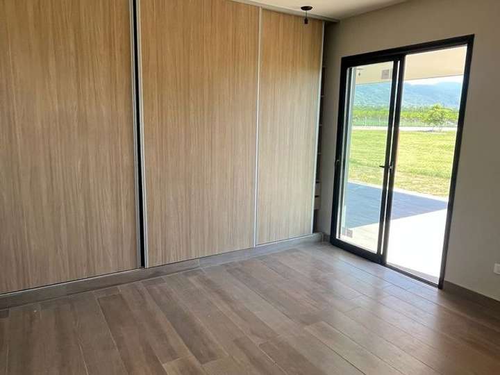 Casa en venta en Departamento Lules, El Manantial