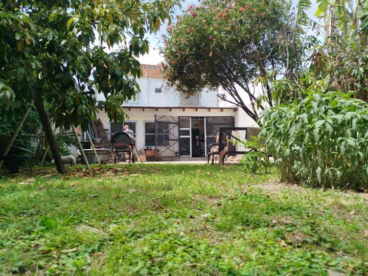 Casa en venta en Bruselas, Buenos Aires