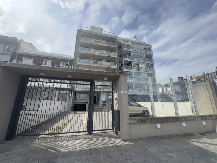 Apartamento en venta en Rambla República de Chile, Montevideo