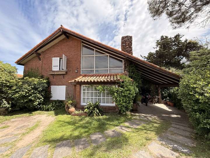 Casa en alquiler en Pinares, Maldonado