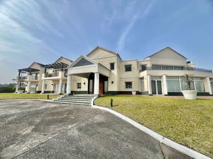 Casa en venta en Canopus, Maldonado