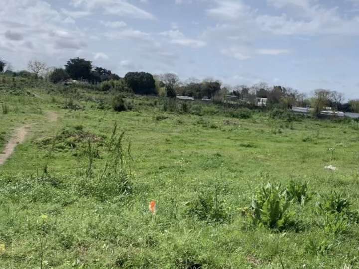 Terreno en venta en Camino Anaya, Montevideo