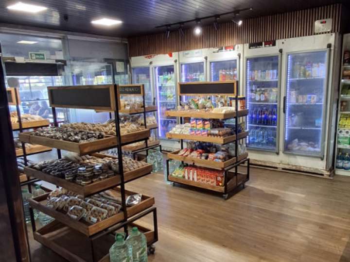 Comercial / Tienda en venta en Cooper, Montevideo