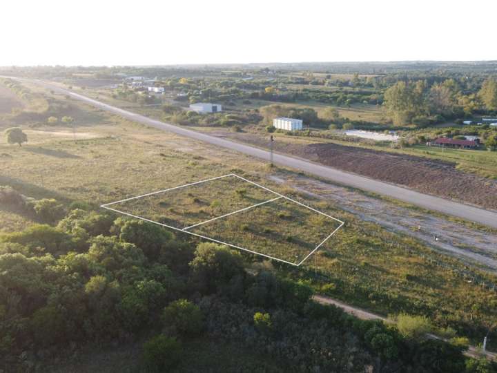Terreno en venta en Avenida de las Américas, Nuevo Paysandú
