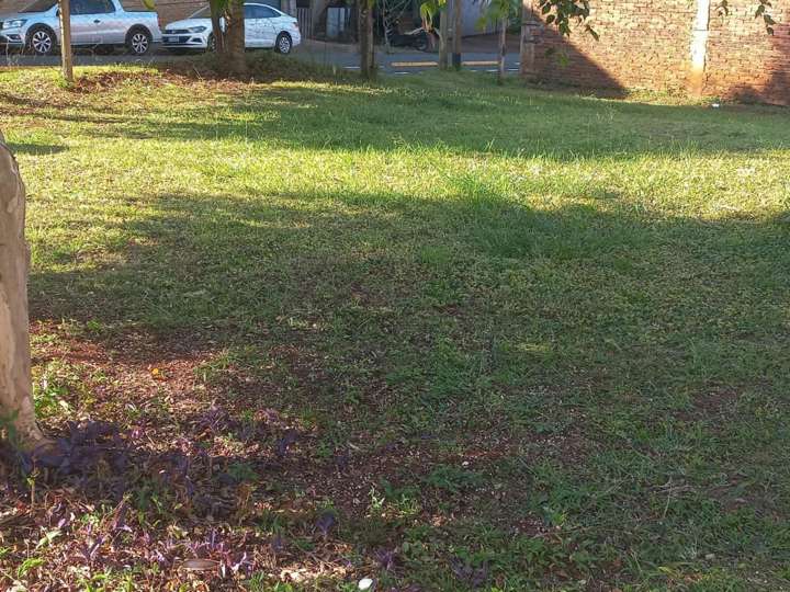 Terreno en venta en España, Oberá