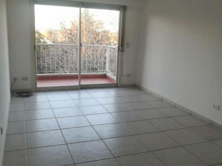 Departamento en alquiler en Avenida Presidente Teniente General Juan Domingo Perón, 769, San Fernando