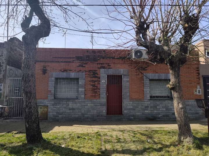 Edificio en venta en 111 - Urquiza, 5835, Buenos Aires