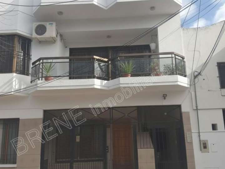 Departamento en alquiler en Lincoln, 133, Wilde