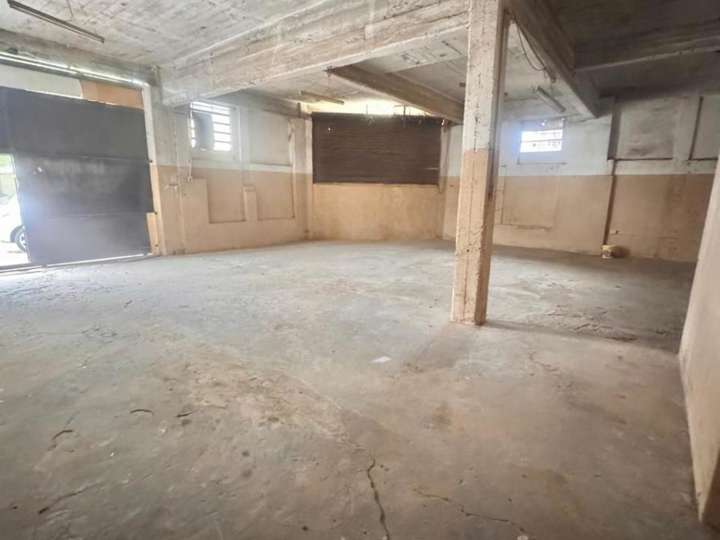 Comercial / Tienda en alquiler en Alvear, 4249, La Tablada