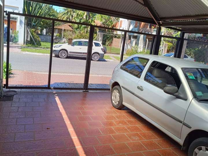 Casa en venta en Laprida, 943, Buenos Aires