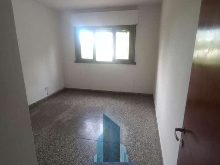 Departamento en venta en Avenida Julio Argentino Roca, Río Negro