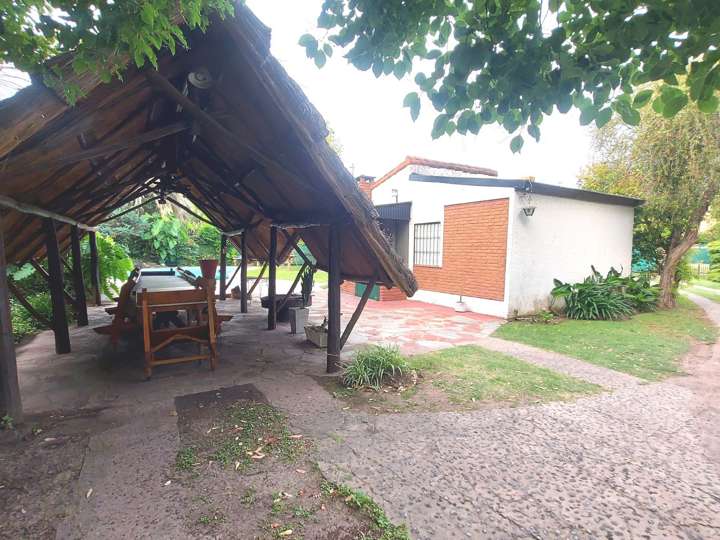 Casa adosada en venta en Boulevard Amancio Alcorta Norte, 553, Paso del Rey