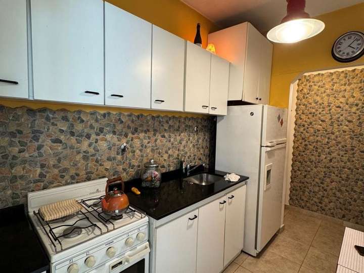 Departamento en venta en Buchardo, 2049, Villa Luzuriaga